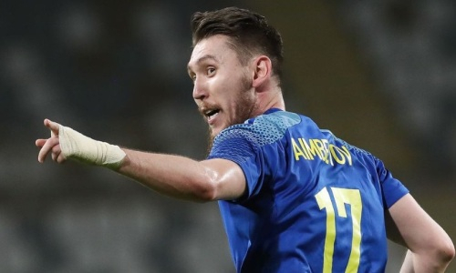 Аймбетов вошел в топ-10 бомбардиров в истории сборной Казахстана