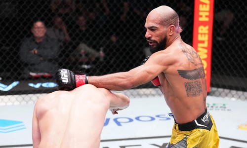 Соперник Жалгаса Жумагулова высказался о скандальном вердикте их боя в UFC