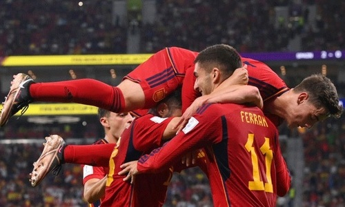 Видеообзор матча с самым разгромным счетом на ЧМ-2022 по футболу