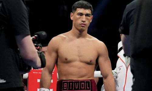 Дмитрий Бивол обратился к Баходиру Джалолову