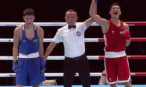Казахстан проиграл дуэль Узбекистану за «золото» молодежного ЧМ-2022 по боксу