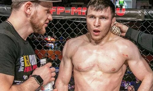 Непобежденный казахстанский боец высказался о бое с «Пираньей»