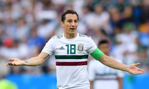 Капитан сборной Мексики вступился за Месси после угроз «Канело»