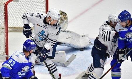 Фоторепортаж с матча КХЛ «Барыс» — «Адмирал» 1:4