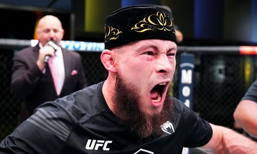 Первый татарин в истории UFC узнал о срыве своего боя после победы над уроженцем Казахстана