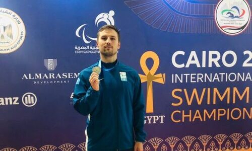 Казахстанский пара пловец завоевал медаль на открытом турнире в Каире