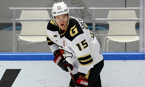 В «Барыс»? Форвард сборной Казахстана официально расторг контракт с клубом КХЛ