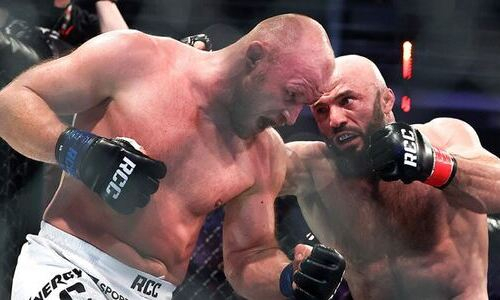 Магомед Исмаилов эмоционально обратился к Александру Шлеменко после «рубки»