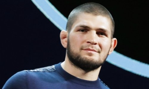 Хабиб Нурмагомедов вызвал ажиотаж своим появлением в Казахстане. Видео