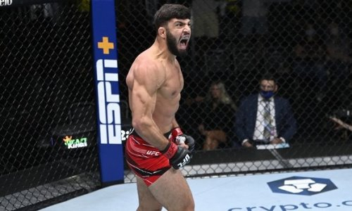 «Тупая трата денег». Соперник «Казаха» в UFC совершил необдуманную покупку