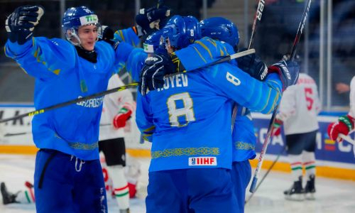 Казахстан устроил разнос в матче молодежного чемпионата мира по хоккею