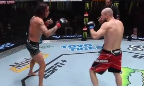 Непобежденный в UFC боец казахстанского менеджера выиграл 19-й бой подряд