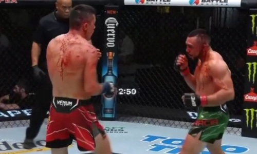 Видео кровавого боя казаха против мексиканца в UFC