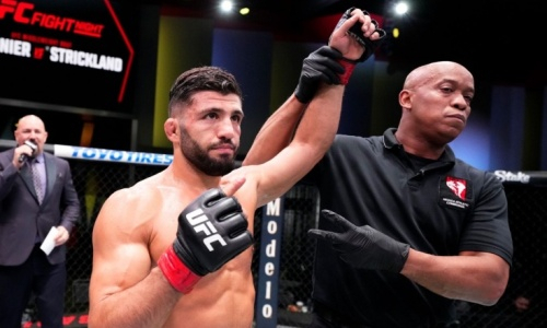 Соперника Дамира Исмагулова обвинили в «жульничестве» после победы