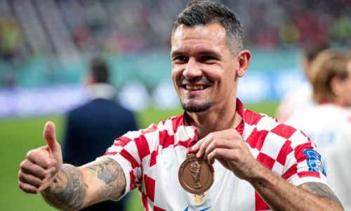 «Это очень полезно». Озвучено влияние призера ЧМ-2022 на футболиста сборной Казахстана