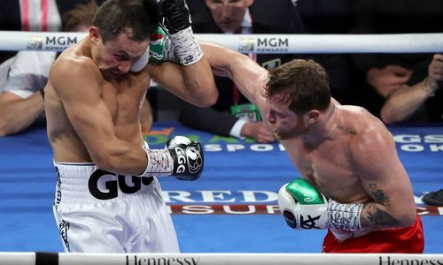 «Не один раз, а дважды». Превосходство «Канело» над Головкиным признали за рубежом