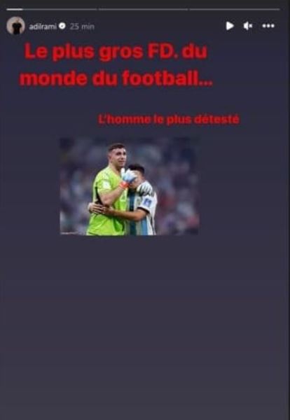 «Главный мудак в футбольном мире». Выходки героя сборной Аргентины на ЧМ-2022 взбесили чемпиона мира. Видео