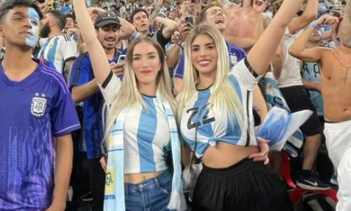 Разоблачены голые фанатки сборной Аргентины на ЧМ-2022