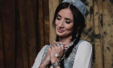 «Наша сестренка». Красавица-спортсменка родом из России покорила казахстанцев стихотворением на казахском языке. Видео