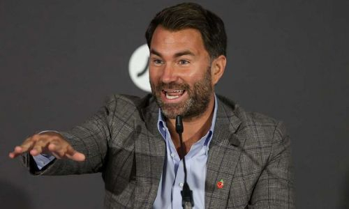 «Что мы делаем?». Эдди Хирн эмоционального высказался о трилогии Головкин — «Канело»