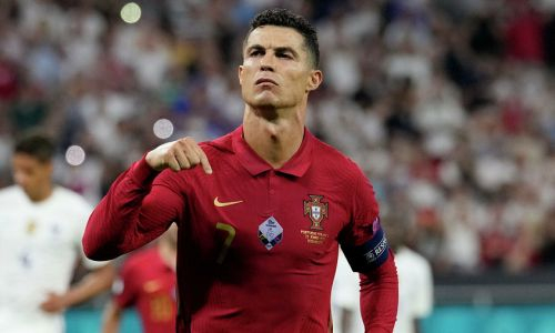 Узбекистанский футболист стал «жертвой» для Роналду после его скандалов на ЧМ-2022