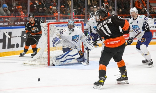 Видео шайбы матча КХЛ «Амур» — «Барыс» 1:0