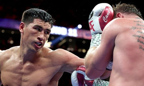 Бивол сравнил победные бои с «Канело» и Рамиресом по уровню сложности