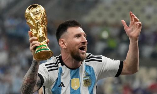 Месси получил сумасшедшее предложение от конкурента нового клуба Роналду после триумфа на ЧМ-2022