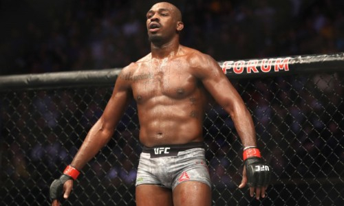 Лучший боец в истории UFC возвращается после трех лет простоя. Есть соперник, дата и место