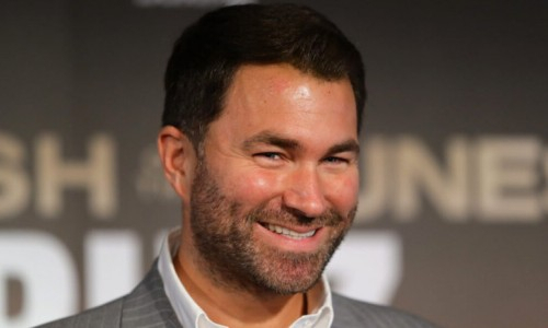 «С ума сойти можно». Эдди Хирн променял боксера из Казахстана на узбекистанца