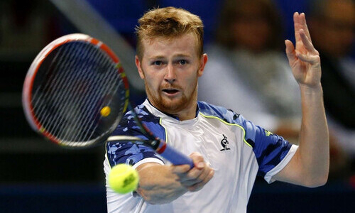 Казахстанский теннисист показал подарки от Australian Open-2023