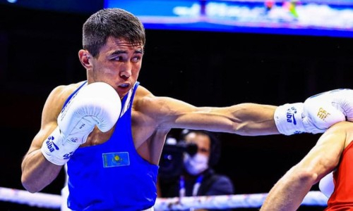 Навыки казахстанского боксера впечатлили IBA. Видео