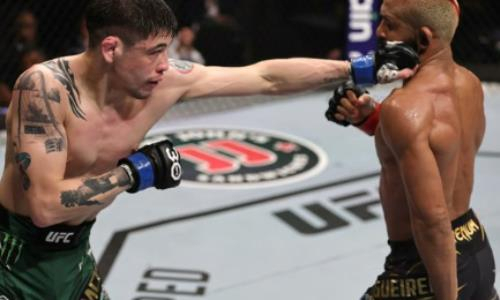 Бой за титул чемпиона на UFC 283 завершился нокаутом. Видео