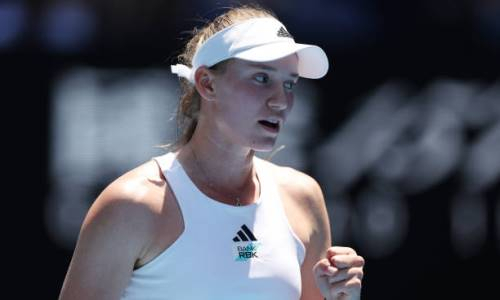 Рыбакина потрясла эксперта своим поведением во время сенсационного матча на Australian Open-2023