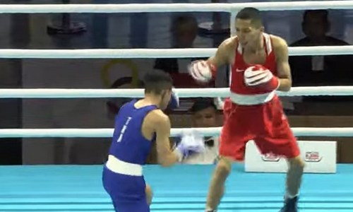 Видео полного боя, или Как чемпион мира из Казахстана уронил хозяина ринга на ЧА-2023 по боксу до 22 лет