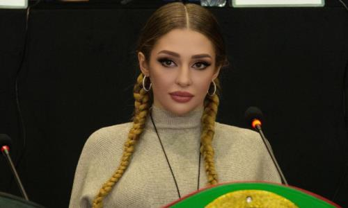 Самая сексуальная боксерша Казахстана предупредила тех, кто говорит за её спиной
