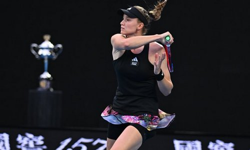 Елена Рыбакина провела напряженный финал Australian Open-2023