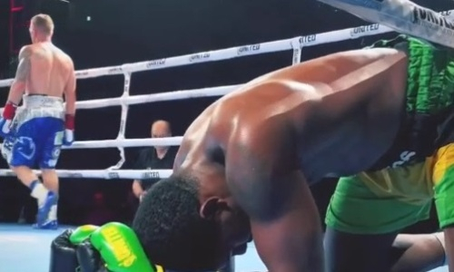 Нокаутированный Канатом Исламом боксер жестко удосрочил соперника. Видео