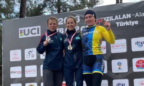 Казахстанки стали победительницами международных соревнований по маунтинбайку