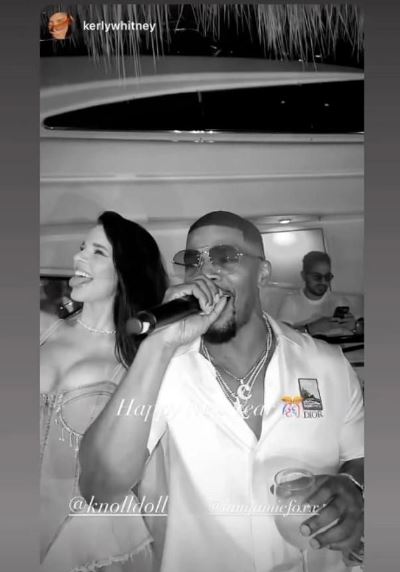 Самая сексуальная фанатка ЧМ-2022 соблазняет американских звезд шоу-биза откровенными образами. Фото