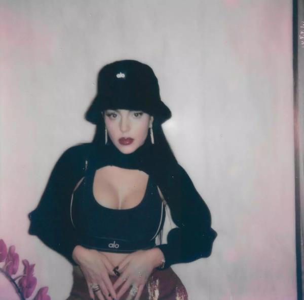 «Почти как футбольные мячи». Гражданская жена Роналду похвасталась большим бюстом после ЧМ-2022. Фото