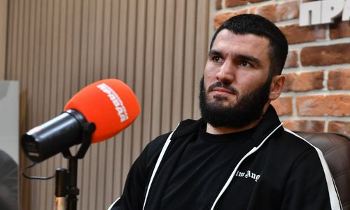 «Не хочу называть его „редиской“». Бетербиев выступил с критикой в адрес Бивола