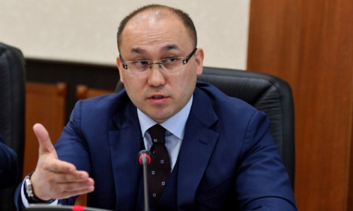 Футбольные клубы Казахстана обходят лимит на государственное финансирование