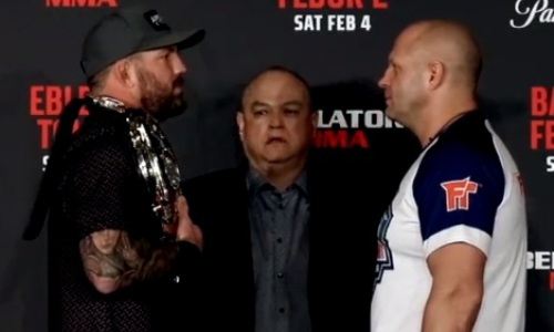 Емельяненко и Бейдер прошли взвешивание и провели дуэль взглядов перед боем. Видео