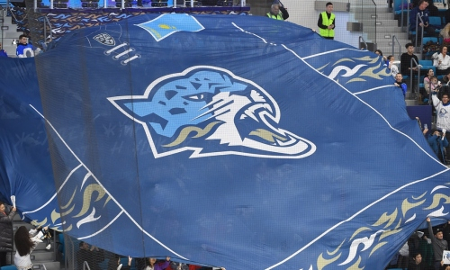 «Мы все ожидали большего». Фанаты «Барыса» прощаются с плей-офф КХЛ