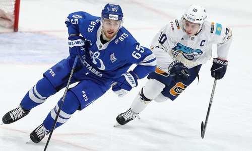 Фоторепортаж с матча КХЛ «Динамо» Москва — «Барыс» 3:2