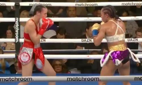 Бой за звание «абсолюта» обернулся жесткой зарубой и разгромом. Видео