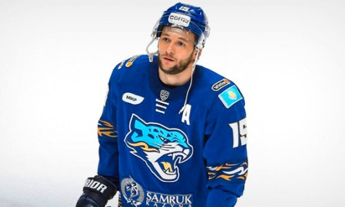 Казахстанец стал лучшим снайпером «Барыса» в сезоне КХЛ