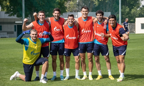 В России оценили шансы Нуралы Алипа создать конкуренцию бразильским защитникам «Зенита»