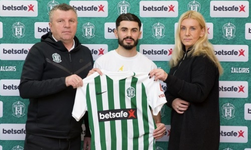 Европейский клуб казахстанского тренера представил новичка из КПЛ